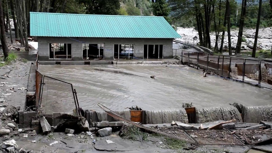 cloudburst in manali