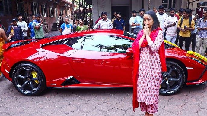 Shraddha Kapoor lamborghini