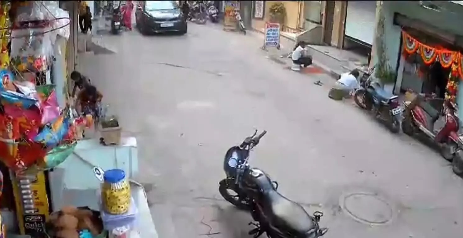 2 Girls Crushed By Car 