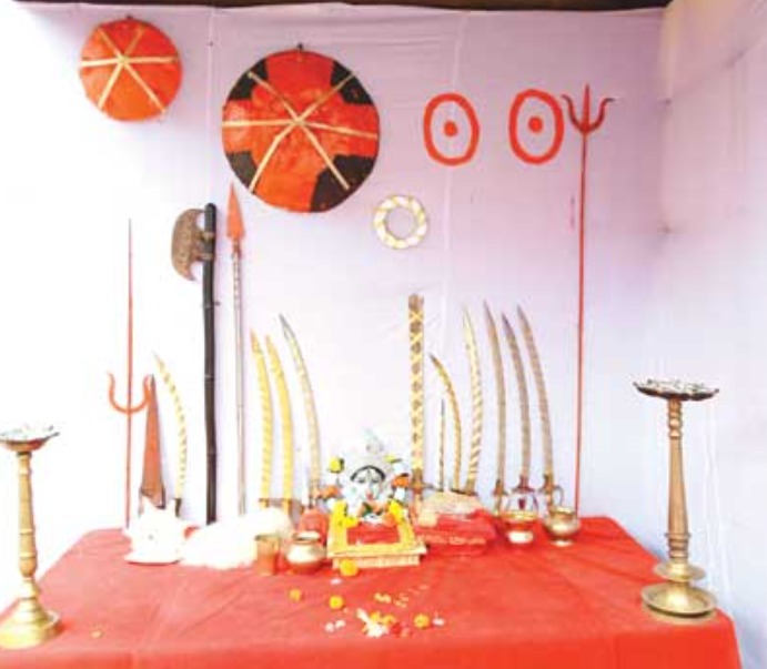 Maa Kankali Devi, Kankali Devi Temple, Raipur, Chhattisgarh, naga sadhu, Kankali pond, weapons of Ram Ravana war