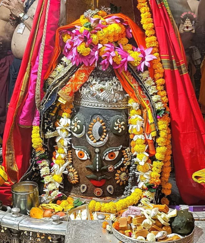 Ujjain, Mahakal Temple, Bhasma Aarti, VIP arrangements for common devotees,