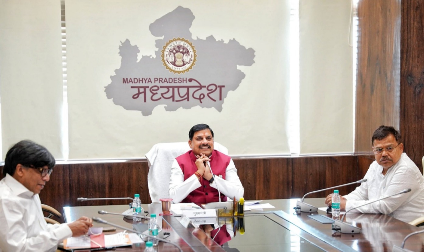 4 lakh promotion, officers and employees promotion, MP promotion news, mp Congress,