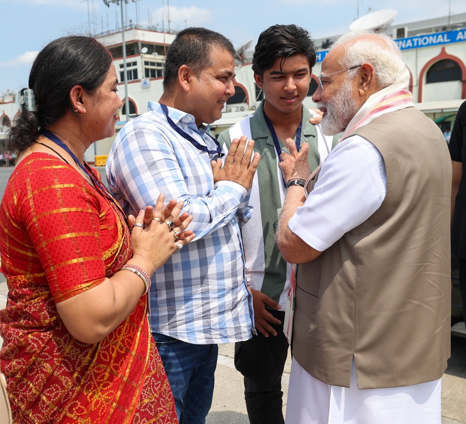 Vaibhav Suryavanshi, PM Modi, Cricketer Vaibhav Suryavanshi, Meet PM Modi Vaibhav Suryavanshi, Patna Airport, PM Modi Bihar, IPL 2025,