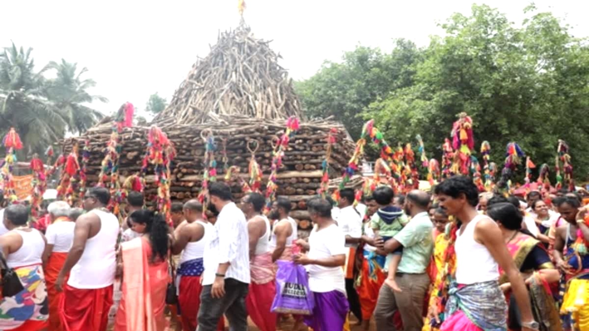 Goa Stampede, Lairai Devi Temple, Shirgaon Incident, Goa Jatra, Lairai Jatra,