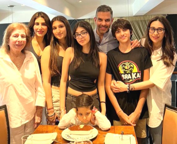 sunjay kapur death, Karisma Kapoor ex husband, Ahmedabad plane crash, sunjay kapur last post, death from heart attack, entertainment news, who is sunjay kapur, Sanjay Kapoor, Karisma Kapoor, sunjay kapur wife, sunjay kapur died,