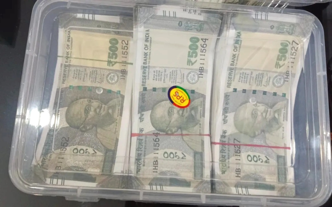 Fake currency, Fake currency racket, Fake currency racket Jabalpur, Rituraj Vishwakarma, fake notes case How fake currency made, Jabalpur Police,