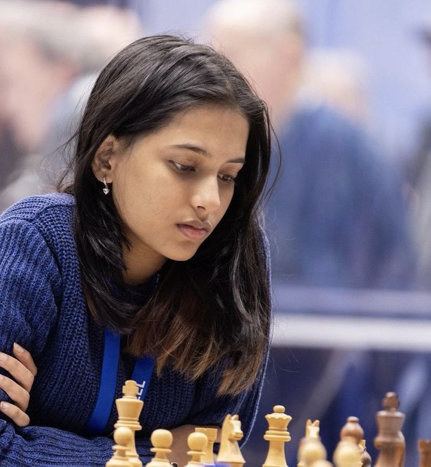 Who is Divya Deshmukh, Divya Deshmukh Grandmaster, Divya Deshmukh, FIDE Women's World Cup 2025, Koneru Humpy, Indian Chess, Grandmaster, Chess Champion, Sports News, Trending News, Chess, Gukesh