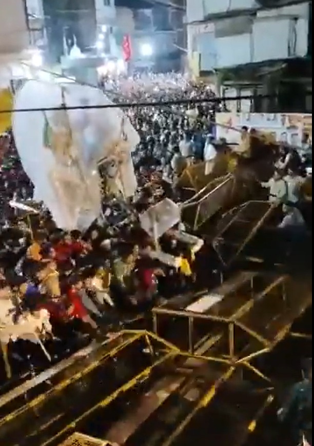 Muharram tension, Ratlam Muharram dispute, Ujjain Muharram dispute, Shajapur Muharram dispute, MP news, Madhya Pradesh, Hindu Rashtra, Hindu Rashtra banner burnt, protest by Hindu organizations, police lathi charge, tension on Muharram in MP,