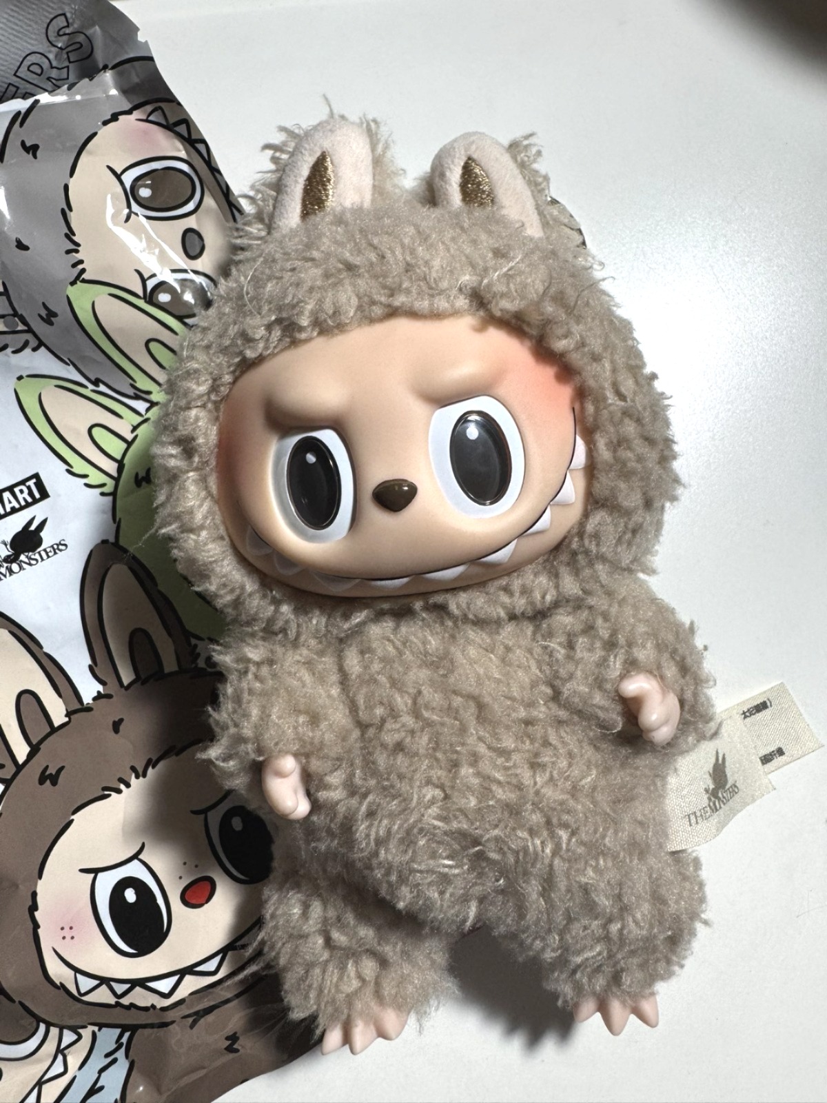 Labubu, Labubu doll, what is Labubu doll, devilish doll, demonic doll, Labubu controversy, Labubu viral, Popmart doll, Kasing Lung, Fauji monster, weird news, strange things, लाबुबू, Labubu doll haunted