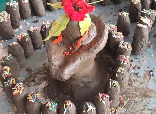 Paarthiv Shivling Puja in Sawan