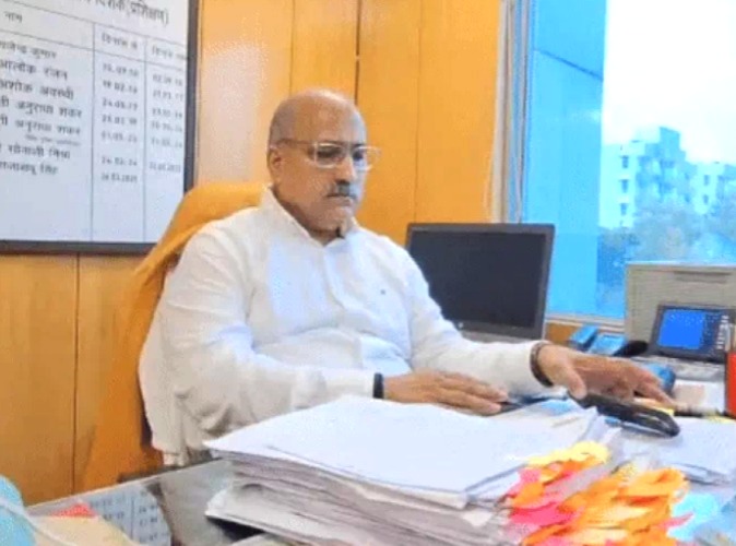 Madhya Pradesh Police, Ramayan Paath, Congress Protest, Religious Freedom, Rajababu Singh, MP Police, Bhopal News, Ramcharit Manas, Police News, Police Training, Madhya Pradesh