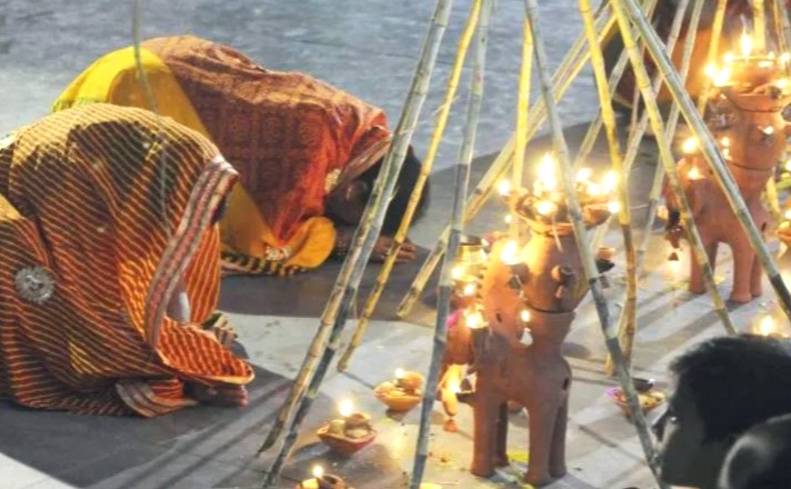 Kosi, What Is Kosi, sandhya Arghya, Evening Arghya, Why is Kosi filled, Chhath Puja, Kosi filling, Kosi worship, Arghya, Chhathi Maiya, Kosi ritual, Chhath Puja traditions, Kosi filling method, Chhath Puja rituals, Religion news, Special story, Chhath Puja 2025