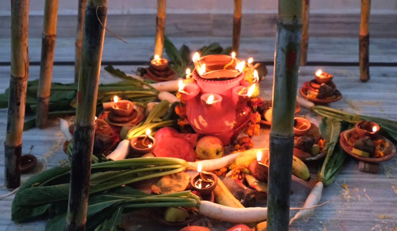 Kosi, What Is Kosi, sandhya Arghya, Evening Arghya, Why is Kosi filled, Chhath Puja, Kosi filling, Kosi worship, Arghya, Chhathi Maiya, Kosi ritual, Chhath Puja traditions, Kosi filling method, Chhath Puja rituals, Religion news, Special story, Chhath Puja 2025