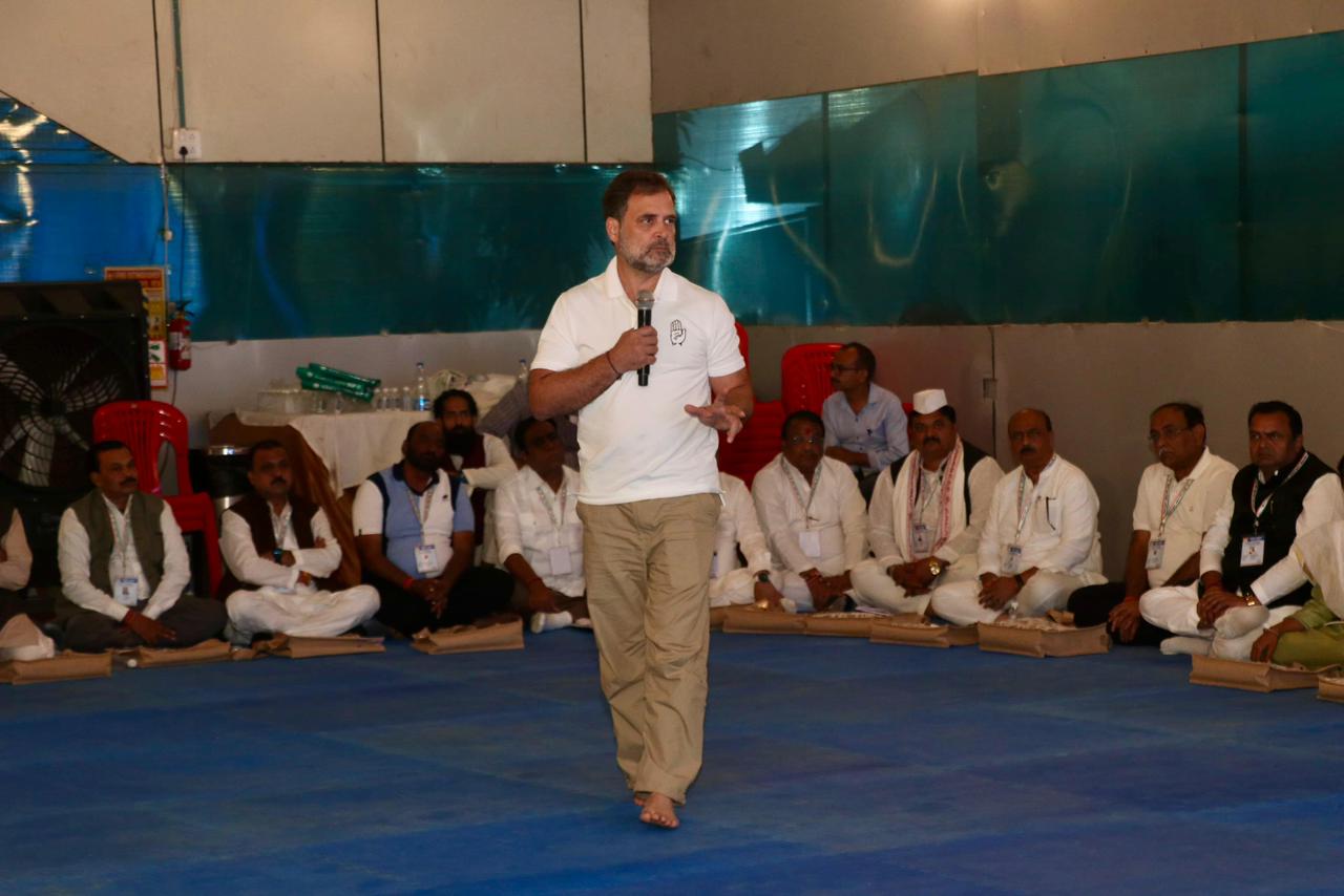 Rahul Gandhi, push up punishment, Congress training camp, Pachmarhi, Madhya Pradesh,Congress, Sachin Rao, Rahul Gandhi news, Congress district president training, Rahul Gandhi push up punishment, training camp, Rahul Gandhi push up,