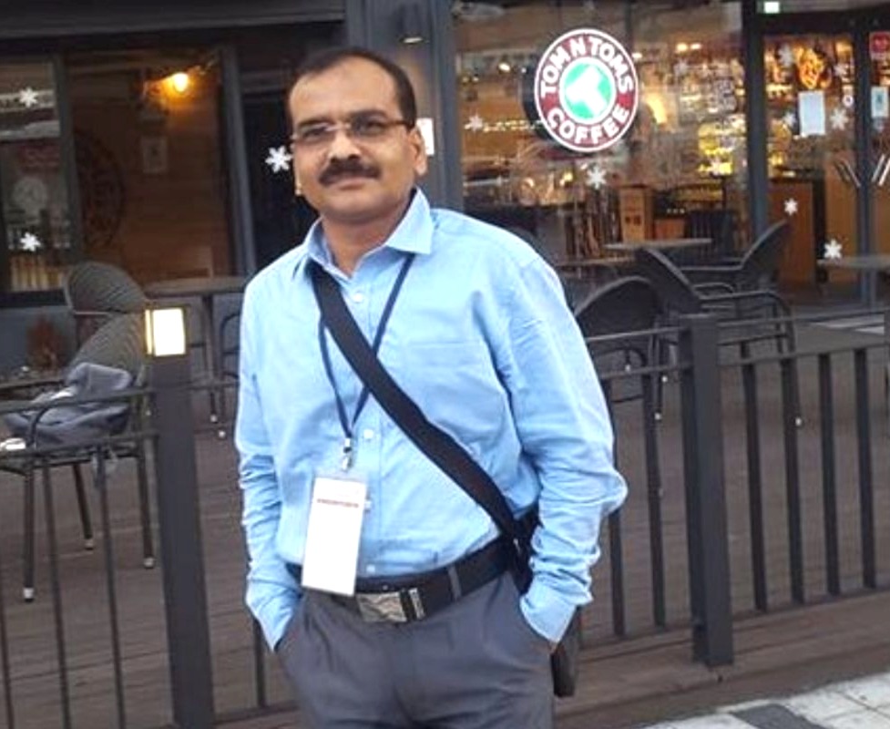 IAS Santosh Varma Notice, controversial statement on Brahmin daughters, AJAX organization Bhopal, All India Services Conduct Rules 1967, Civil Services disciplinary action, MP government's notice, Santosh Kumar Varma IAS controversy, Brahmins protest in Bhopal, Government employees organization, Mukesh Maurya AJAX president,