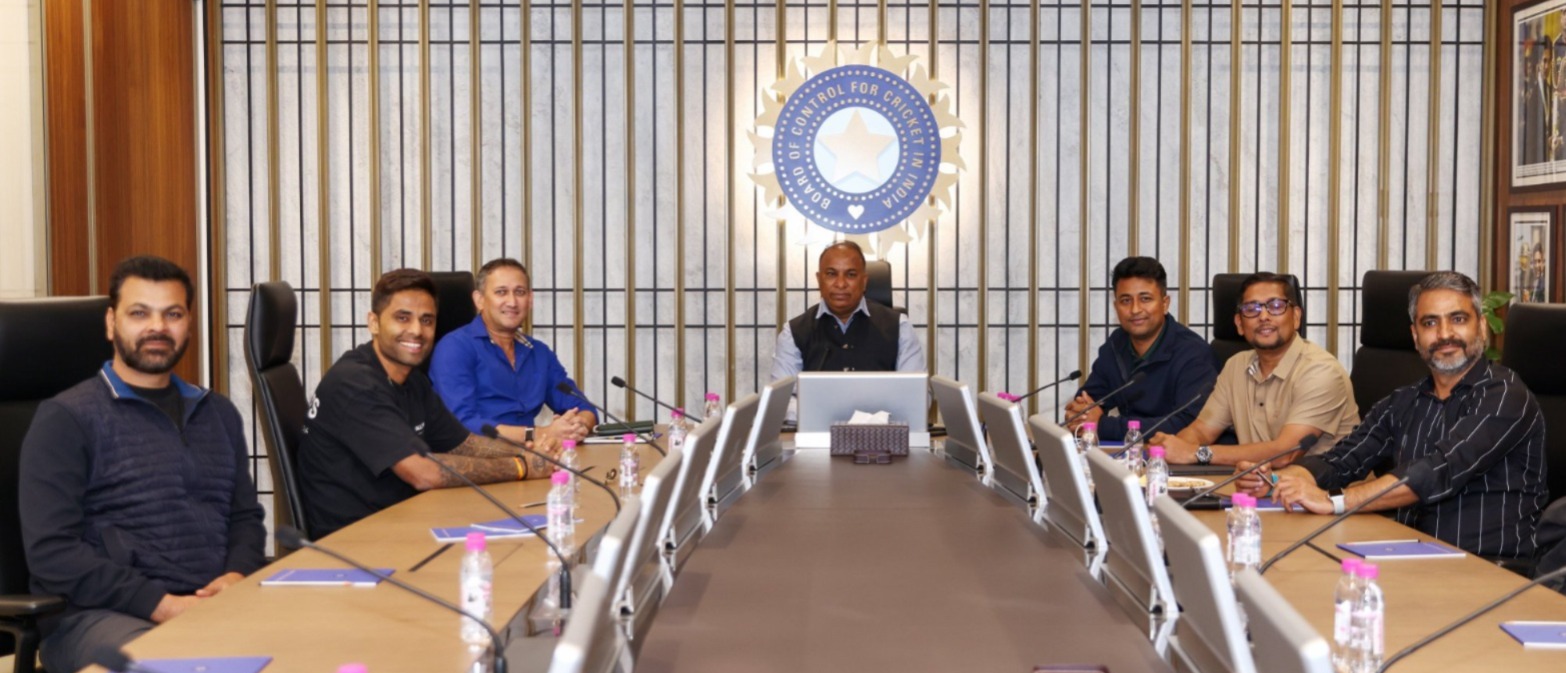 T20 World Cup, T20 World Cup squad, T20 World Cup 2026, India team, Indian team squad, Suryakumar Yadav captain, Shubman Gill dropped, Ishan Kishan returns, Rinku Singh, Axar Patel vice-captain, India vs Pakistan, T20 World Cup schedule, BCCI 