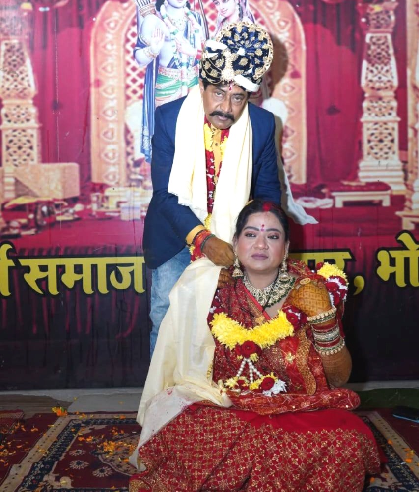 Deepak Joshi's marriage, Deepak Joshi and Pallavi Saxena, Bhopal marriage controversy, former minister's fourth marriage, BJP leader controversy, Madhya Pradesh politics news, Deepak Joshi's statement, Arya Samaj temple Bhopal marriage