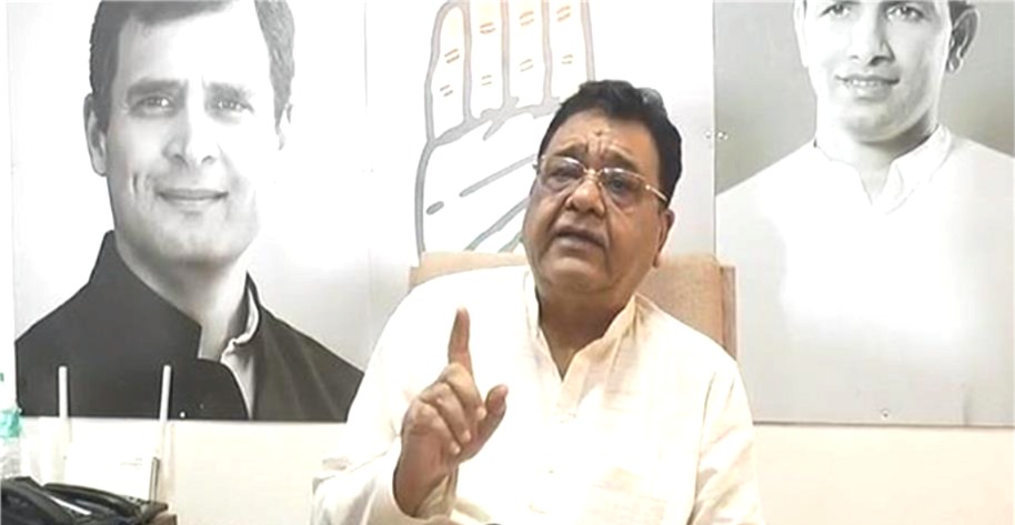 Congress, MP Congress controversy, MP Congress, Bhopal, mp news, Madhya Pradesh Congress, Mukesh Nayak resignation, talent hunt controversy, Abhay Tiwari, Deepak Joshi controversy, Madhya Pradesh politics, Congress internal conflict, Bhopal news, Jitu Patwari, Deepak Joshi, BJP leader, controversial statement, Mukesh Nayak, Mukesh Nayak statement