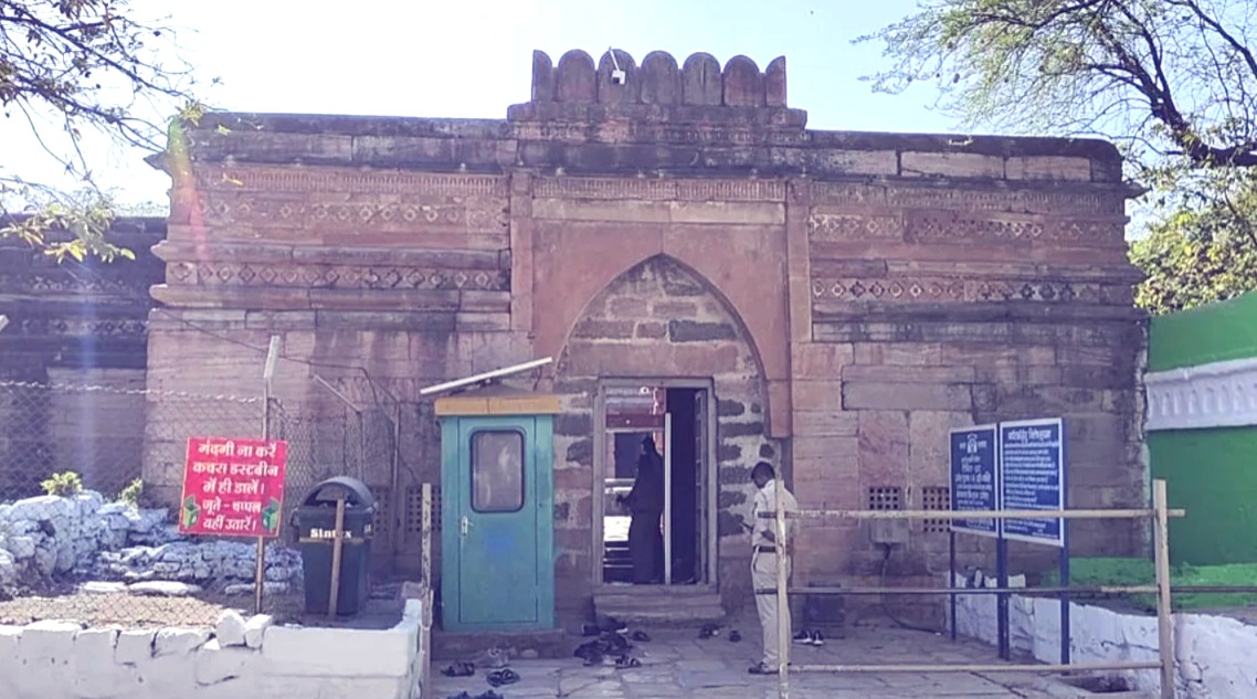 Bhojshala Dispute Dhar, Vasant Panchami 2026 Bhojshala, Hindu Front for Justice, Supreme Court Bhojshala Case, ASI Order 2003, Kamal Maula Mosque, Saraswati Puja Dhar, Vishnu Shankar Jain