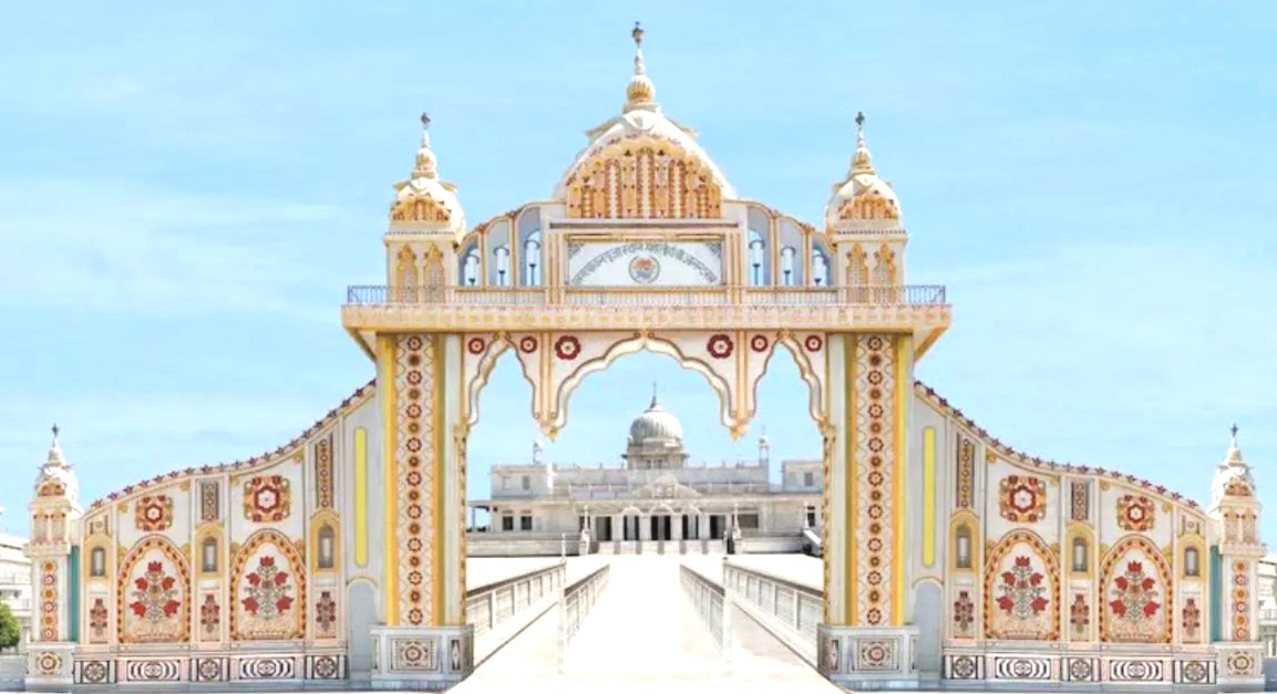 Ashoknagar Anandpur Dham Controversy