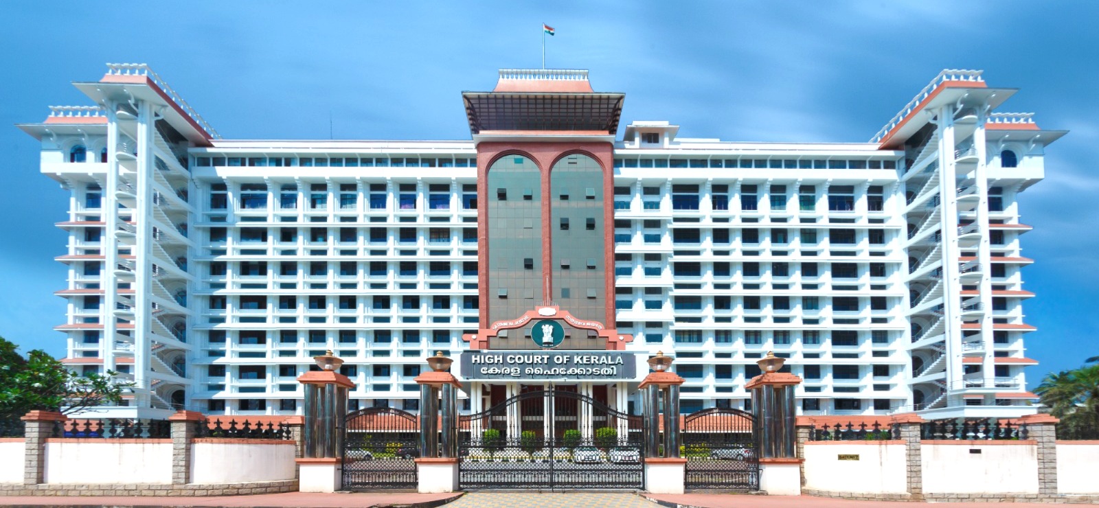 The Kerala Story 2, Kerala High Court, Film Release Postponed, The Kerala Story 2 Controversy, Vipul Shah, CBFC, Cinema News Hindi, द केरल स्टोरी 2 विवाद, केरल हाईकोर्ट फैसला