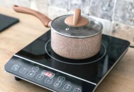 LPG Price Hike 2026, Save Cooking Gas Tips in Hindi, Induction Cooktop vs Gas, Kitchen Budget Management, LPG Cylinder Price Today, How to save gas while cooking, Electric Pressure Cooker Benefits, Solar Cooker for Home