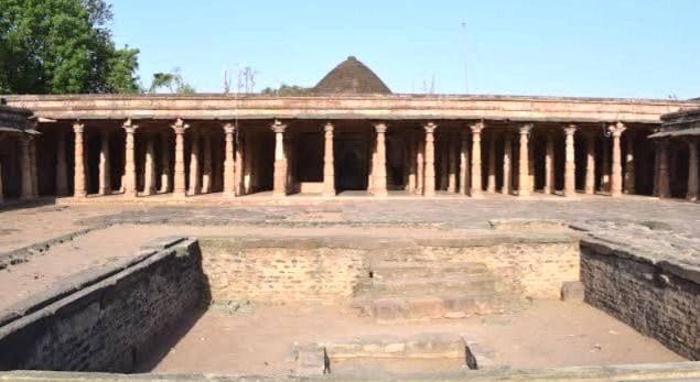 Dhar Bhojshala, HC Bench Visit, Dhar Bhojshala Dispute, Indore High Court, Bhojshala Hearing, ASI Survey Report, Bhojshala, Raja Bhoj, Saraswati Temple, Kamal Maula Mosque, Dhar News, Madhya Pradesh High Court, Bhojshala Survey Report, mp news, Dhar