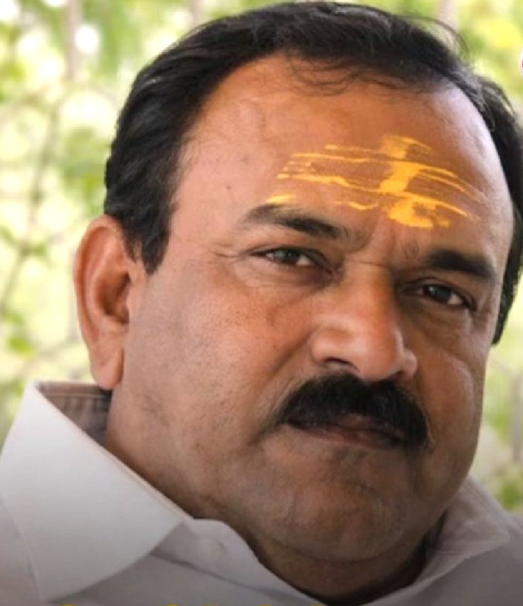 IPS Tejaswi Satpute, Ashok Kharat Nashik Case, Self-styled Astrologer Arrest, Maharashtra SIT, Operation Parivartan, Nashik Crime News, Fake Navy Captain Case, IPS Tejaswi Satpute Story, Ashok Kharat