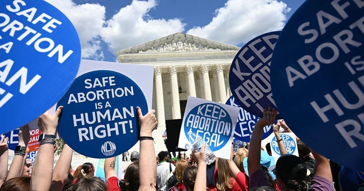 Donald Trump Decisions 2026, Trump 2.0 Policies, US-Iran War, Trump Greenland Purchase, H-1B Visa New Rules, US Tariff on India, Alien Enemies Act Trump, US-Venezuela Conflict, Trump Gender Policy, Global Economic Impact