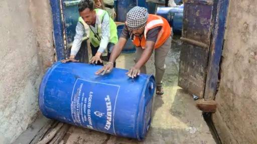 Khandwa News, Identifying Fake Ghee, Animal Fat Factory, Adulterated Ice Cream, Khandwa Police Raid, Anwar Qureshi, Khandwa, How Fake Ghee is Made, MP News